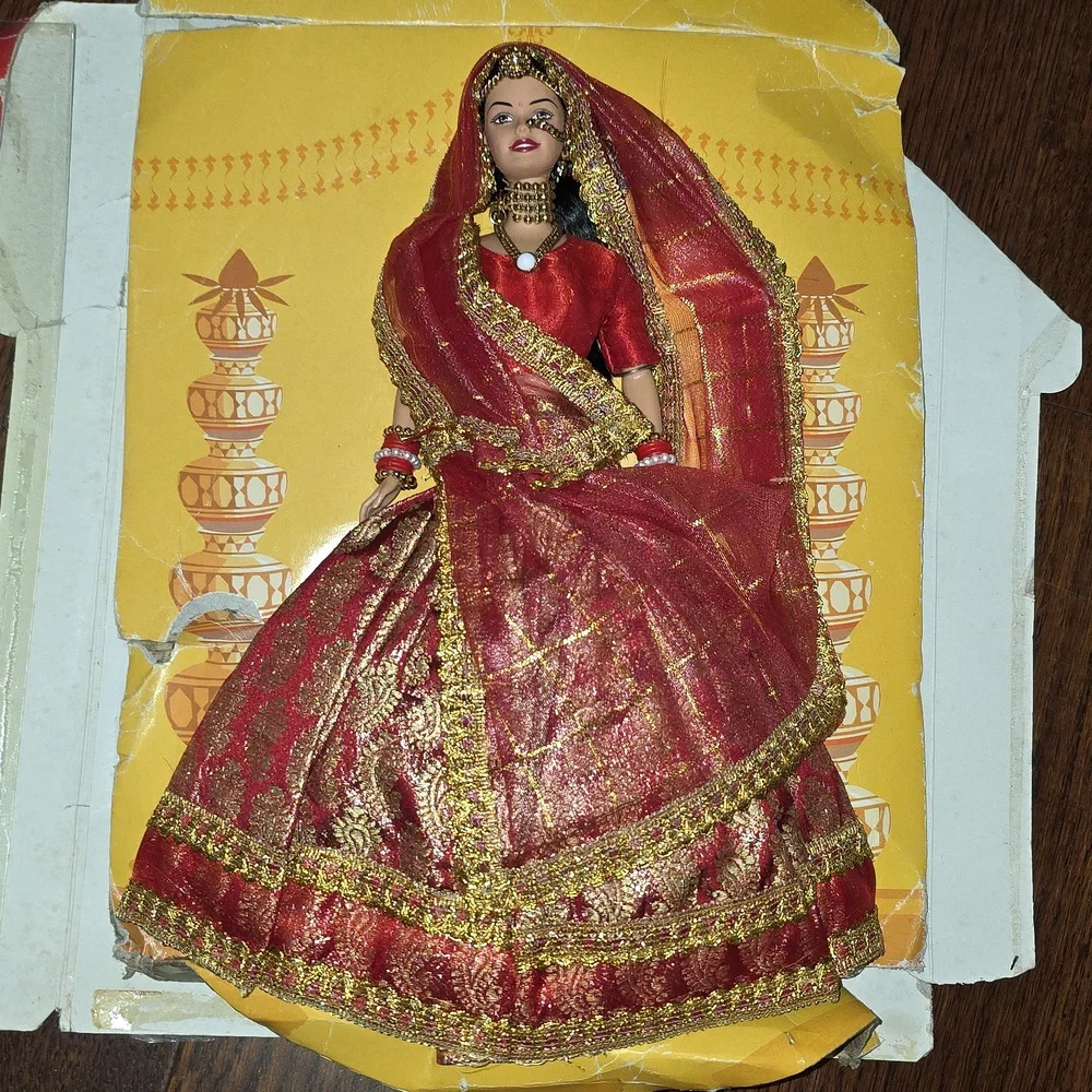 Barbie Expressions of India Doll in Red and Gold - Picture 2 of 9